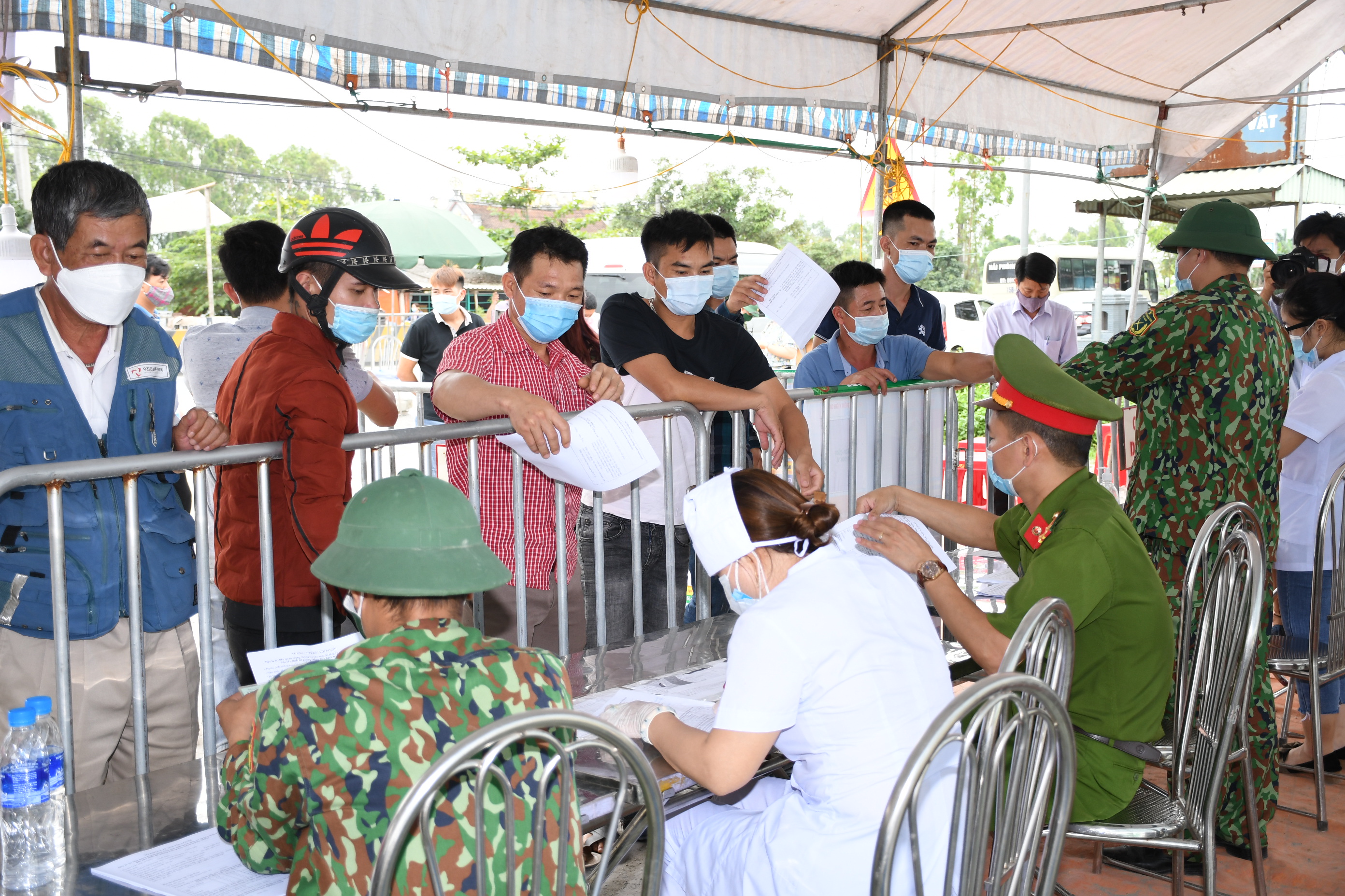 Tăng cường phối hợp các lực lượng liên ngành phòng chống dịch, bệnh